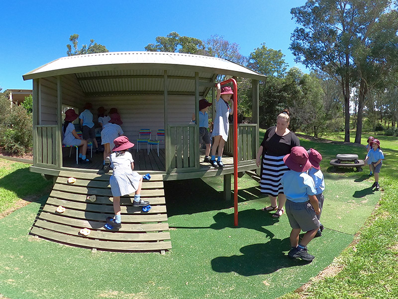 St John's Primary Riverstone Play Spaces