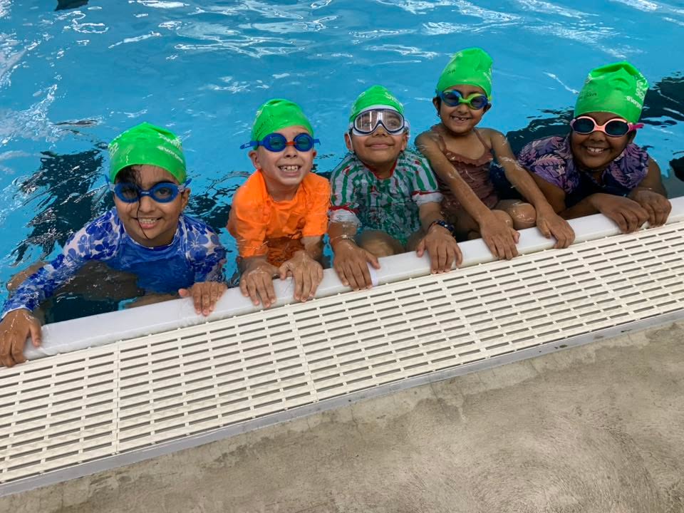 746041150857862_1374007371394567-1