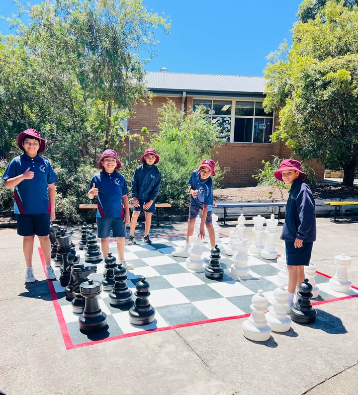 746041150857862_1398354255626545-1